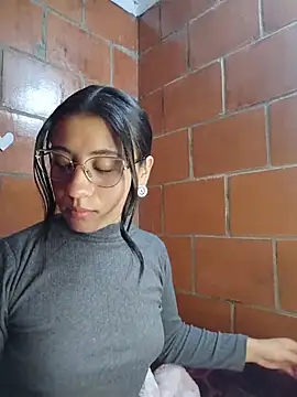 Amanda x1 online show from 04-08-26, 07:14