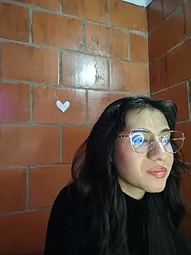 Amanda x1 online show from 05-12-26, 07:55