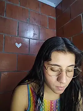 Amanda x1 online show from 05-26-26, 07:43