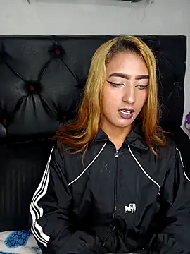 Mayaforest  online show from 03-10-26, 04:06