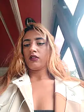 Mayaforest  online show from 03-12-26, 04:35