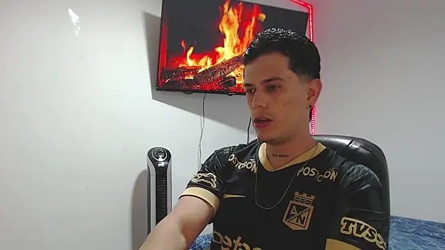 JUAN CAMILOXXX online show from 03-31-26, 04:02