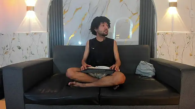 Angelo Blessed online show from 06-08-26, 07:36