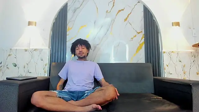 Angelo Blessed online show from 06-12-26, 07:24
