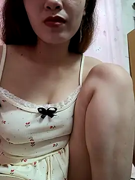 Snapshot of Milk-mlen037 chatting on 06-14-26, 05:53 Milk-mlen037 online show from 06-14-26, 05:53