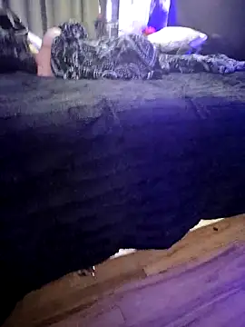 SiXNiNeRicK online show from 03-09-26, 12:42