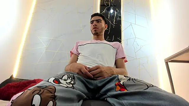 Valentin Lux online show from 03-13-26, 03:13