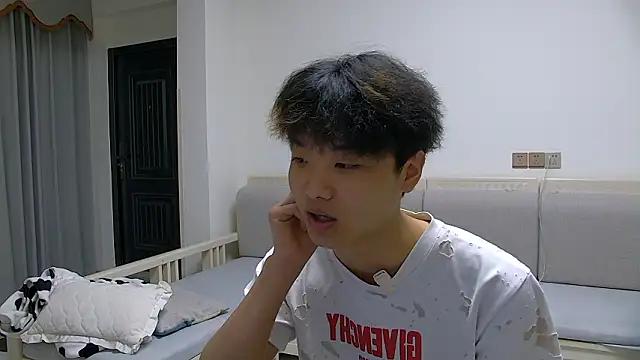 icecream-002 online show from 03-10-26, 07:24