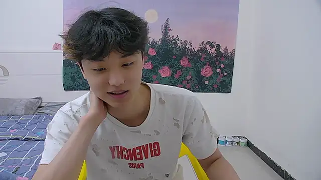 icecream-002 online show from 04-24-26, 03:42