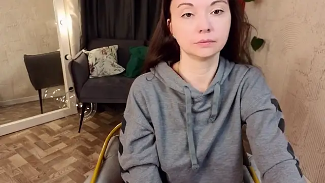 Harmoni Love online show from 04-27-26, 05:16