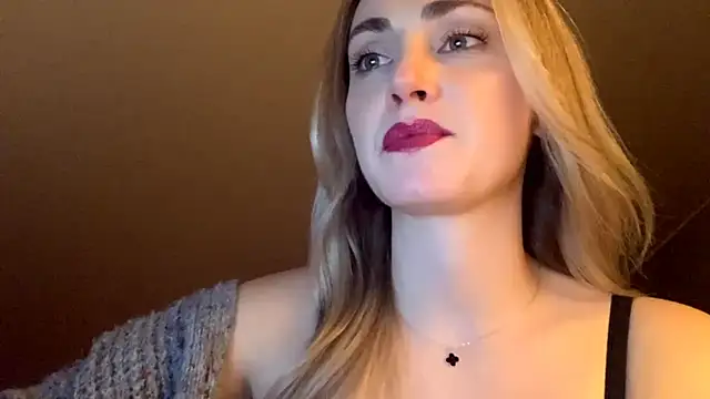 ScarlettSensitive online show from 04-12-26, 08:14