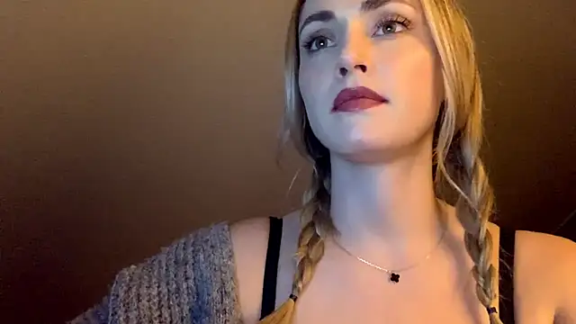 ScarlettSensitive online show from 04-16-26, 09:39