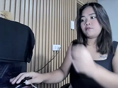  georgiax  online show from 03-11-26, 04:51