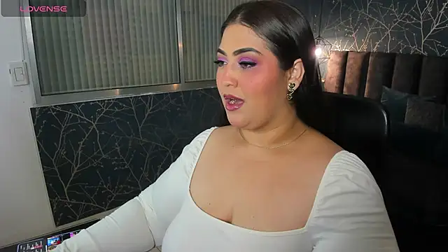 Charlottxl online show from 03-31-26, 03:30