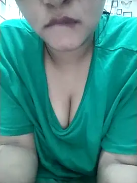Snapshot of Chandrika_Yadav chatting on 05-02-26, 05:51 Chandrika Yadav online show from 05-02-26, 05:51