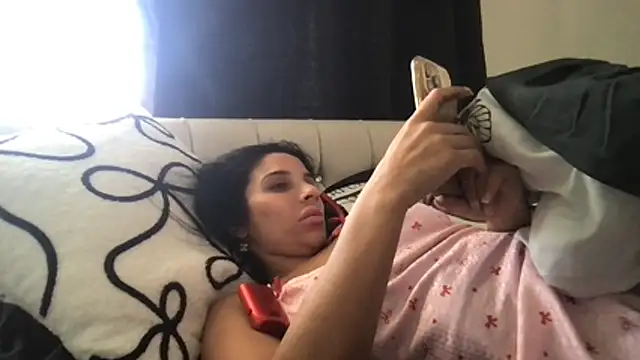 Miss juicy babes69 online show from 03-29-26, 03:01