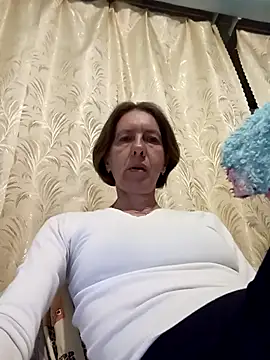 Tania9876 online show from 06-16-26, 07:05