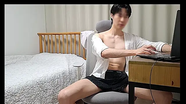 Snapshot of playxh11 chatting on 07-09-26, 02:21 playxh11 online show from 07-09-26, 02:21