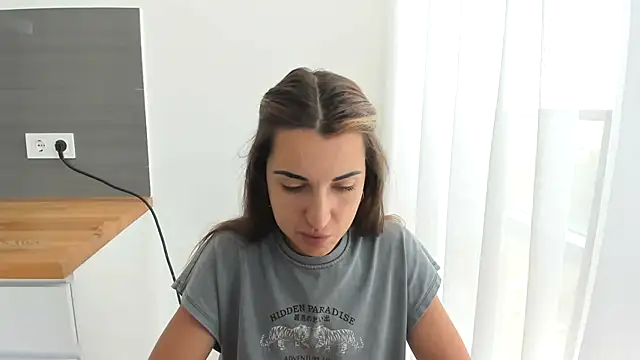 summmmersky1 online show from 07-07-26, 10:52