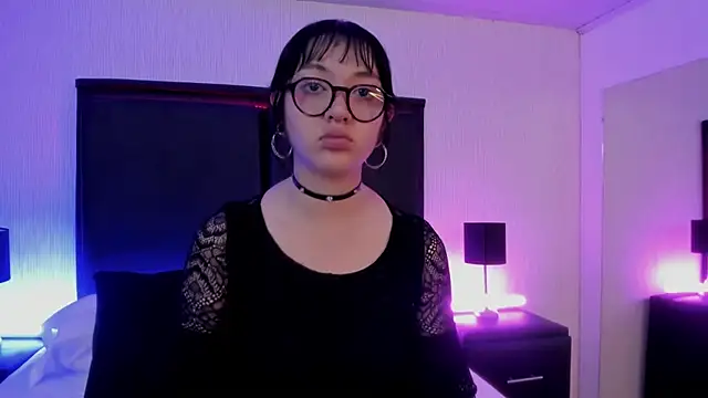 LilithBluum online show from 06-03-26, 01:25