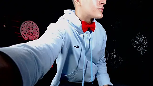 MilanDavid1 online show from 04-24-26, 05:26