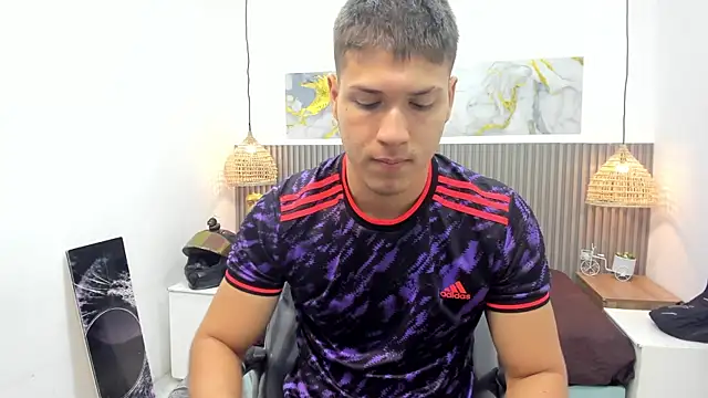 AlessandroFranco online show from 05-07-26, 01:27