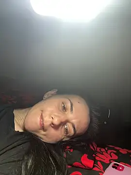 Oliviyaa kiss  online show from 03-11-26, 11:11