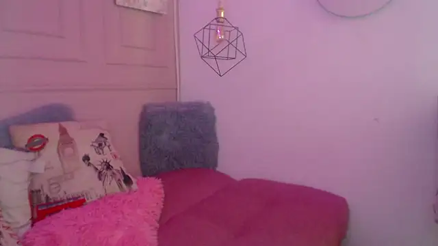 zoe  baker online show from 04-30-26, 04:02