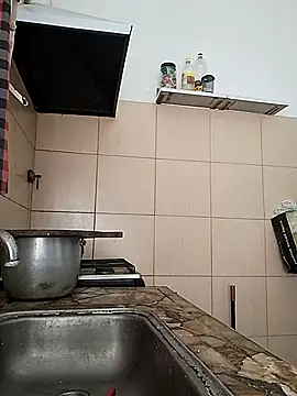 flor7772 online show from 04-23-26, 04:31