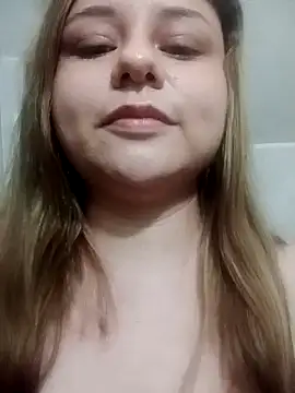 jennyyhottt online show from 07-17-26, 10:22