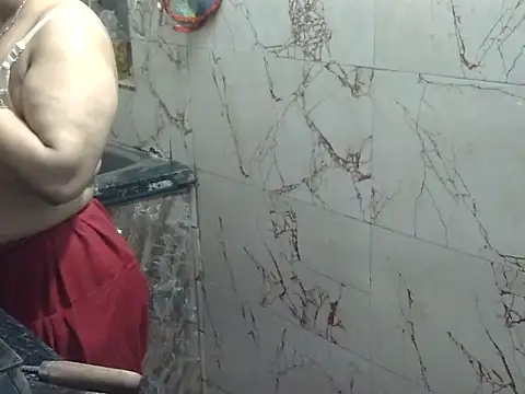 HouseWife4466 online show from 03-18-26, 08:17