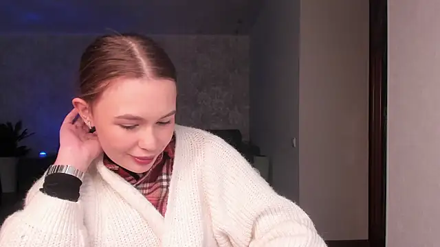 kittiangel00 online show from 04-09-26, 06:19