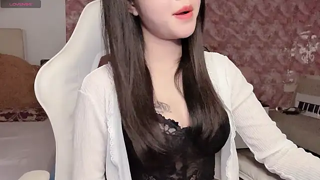 Ngan-Baby online show from 04-14-26, 01:39