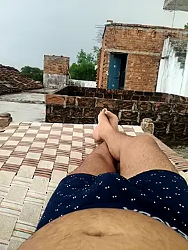 Snapshot of Desii_rockstarr chatting on 05-28-26, 12:02 Desii rockstarr online show from 05-28-26, 12:02