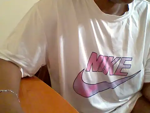 melaninebony2 online show from 04-02-26, 05:49