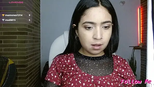 sweet-little online show from 03-18-26, 06:55