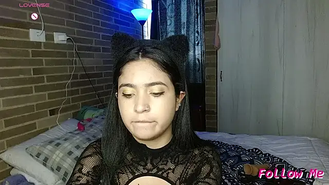 sweet-little online show from 03-30-26, 09:27