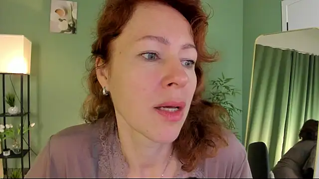 Snapshot of LeticiaRomano chatting on 07-05-26, 04:07 LeticiaRomano online show from 07-05-26, 04:07