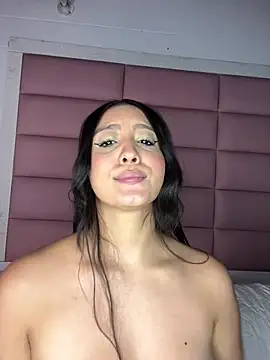 Snapshot of AmaranttayLunay chatting on 07-28-26, 08:52 AmaranttayLunay online show from 07-28-26, 08:52