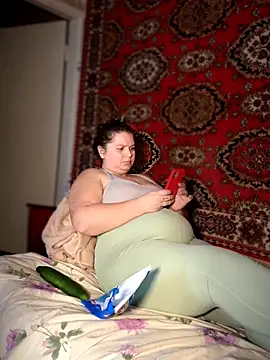 Nenssy555 online show from 05-25-26, 01:17