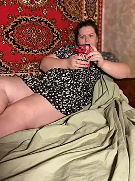 Nenssy555 online show from 06-12-26, 06:18