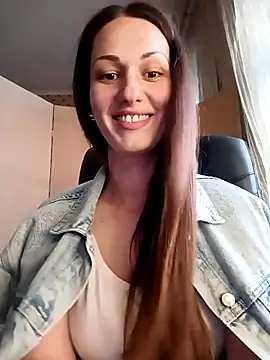Snapshot of LunaCrystall chatting on 04-07-26, 04:18 LunaCrystall online show from 04-07-26, 04:18