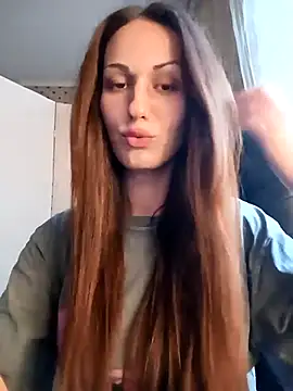 Snapshot of LunaCrystall chatting on 04-09-26, 04:01 LunaCrystall online show from 04-09-26, 04:01