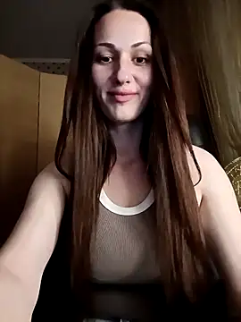 Snapshot of LunaCrystall chatting on 04-17-26, 05:16 LunaCrystall online show from 04-17-26, 05:16