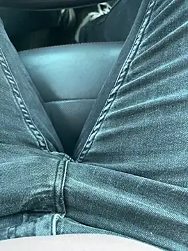 Lover0017 online show from 03-12-26, 09:15