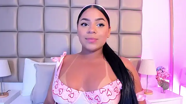 lilly williamss online show from 04-22-26, 02:36