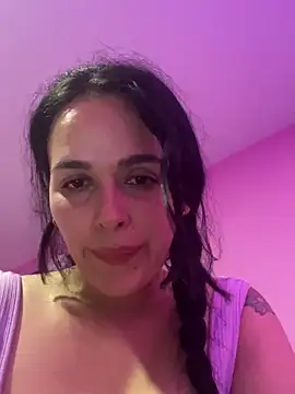 leila moretti online show from 04-15-26, 09:48
