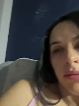 leila moretti online show from 04-20-26, 01:30