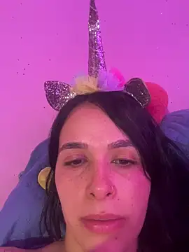 leila moretti online show from 04-20-26, 03:37