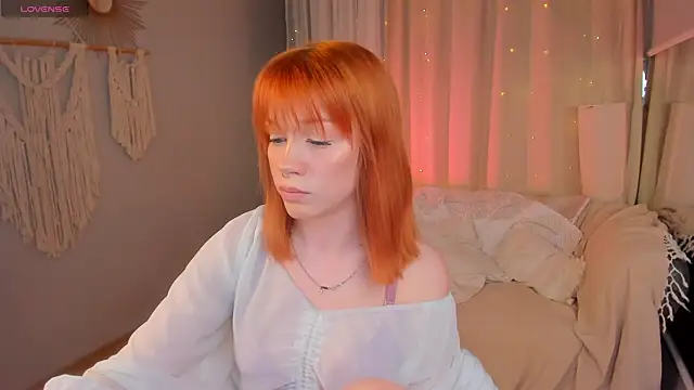 lisa sunny  online show from 04-15-26, 04:25